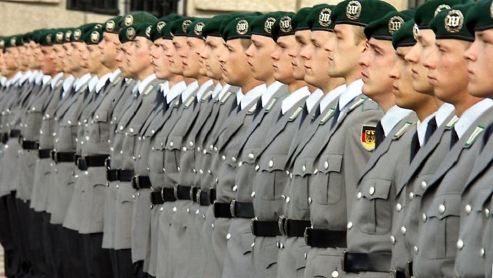 Bundeswehr soll sich EU-Ausländern öffnen